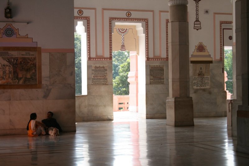 mainuniversitytemple.jpg